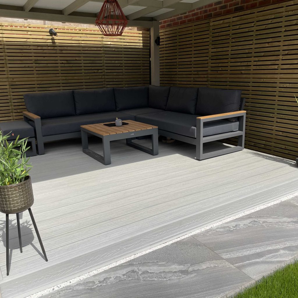 outdoor decking 