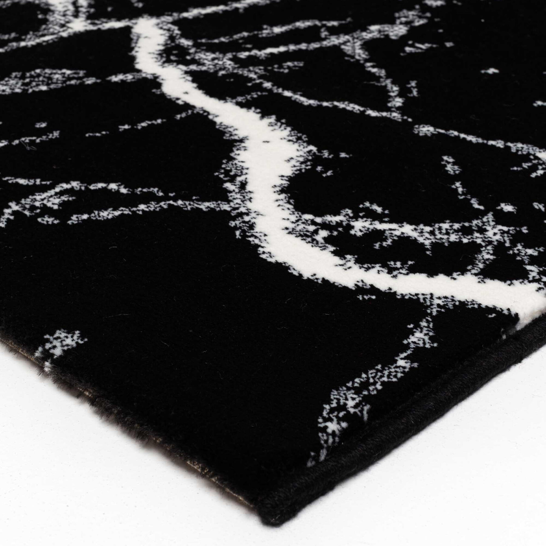 Tiago marble rug in black and white